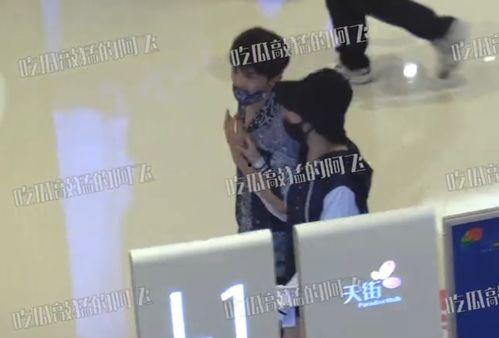 娱乐圈吃瓜抖音背景图,揭秘抖音吃瓜背后的精彩瞬间  第1张